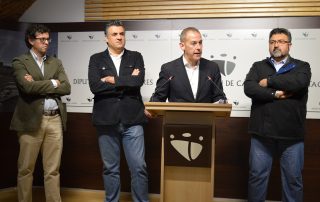 Aguilera junto a Diputados del PP