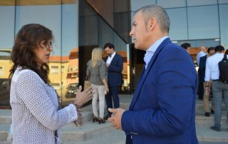 Alfredo Aguilera junto a Sabina Hernández, Alcaldesa de Almaraz