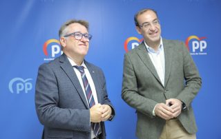 RAFA MATEOS Y VÍCTOR DEL MORAL TRAS LA COMPARECENCIA DE RUEDA DE PRENSA