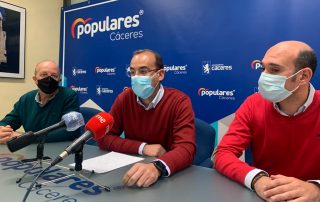 Mateos, Expósito y Sánchez Juliá