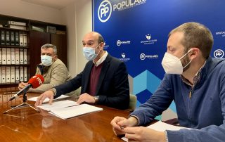 Diputados del PP en rueda de prensa