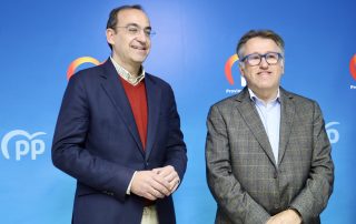 Rafa Mateos y V´citor del Moral reclaman el aeródromo de Cáceres